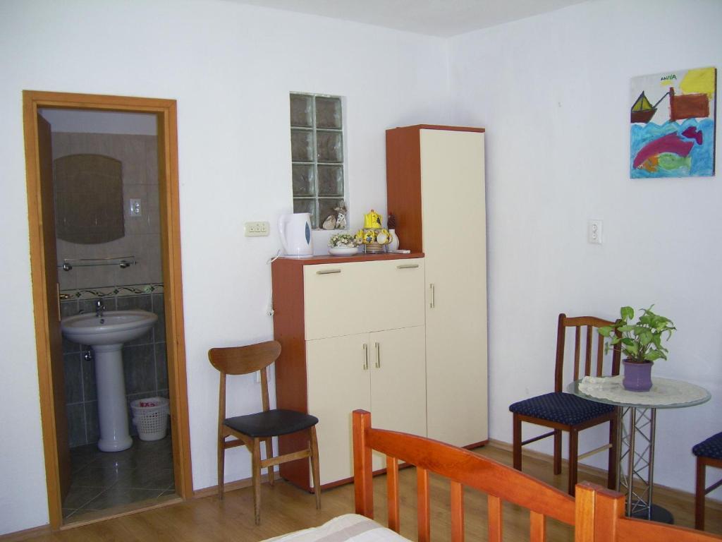 Apartments Villa More Макарська Номер фото